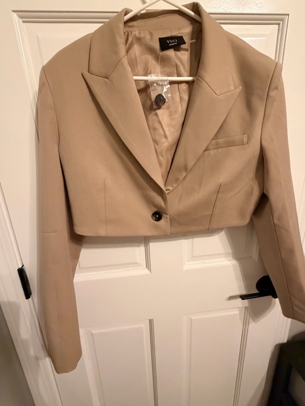 VICI Cropped Tan Blazer Jacket